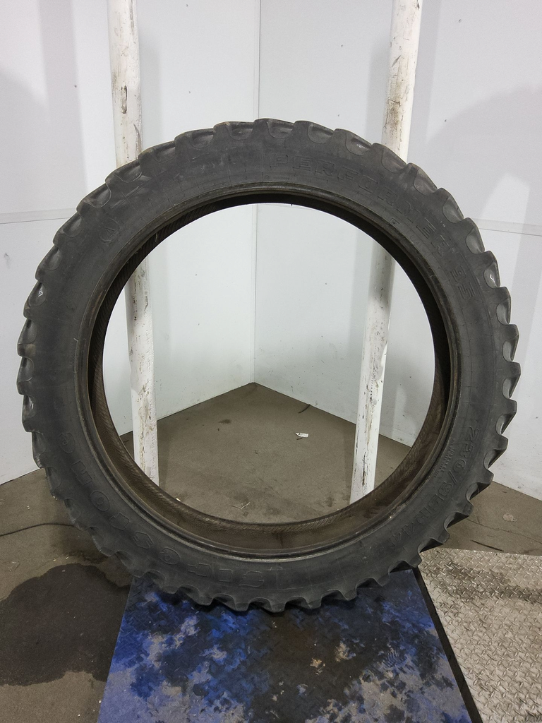 230/95R44 Firestone Performer 95 R-1W 134D 80%