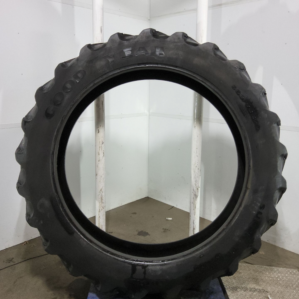380/90R54 Goodyear Farm DT800 Super Traction R-1W 152A8 40%