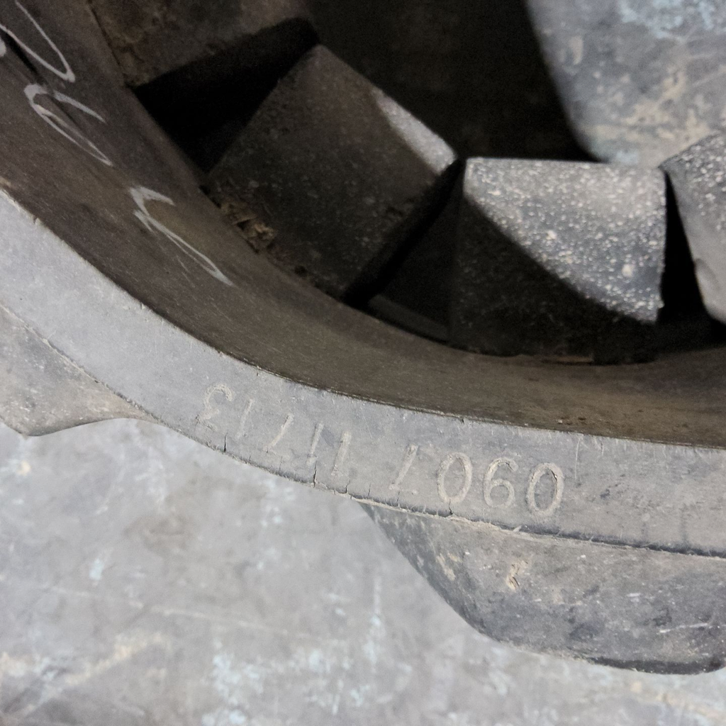25" Camoplast Track 3500 General Ag Challenger MT700 80%