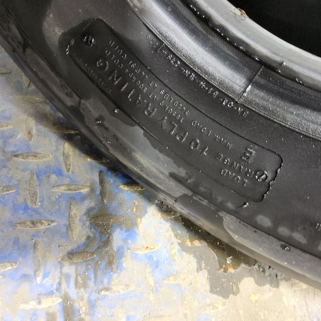 12.5L-15 BKT Tires Farm Implement  I-1 E (10 Ply), 80%