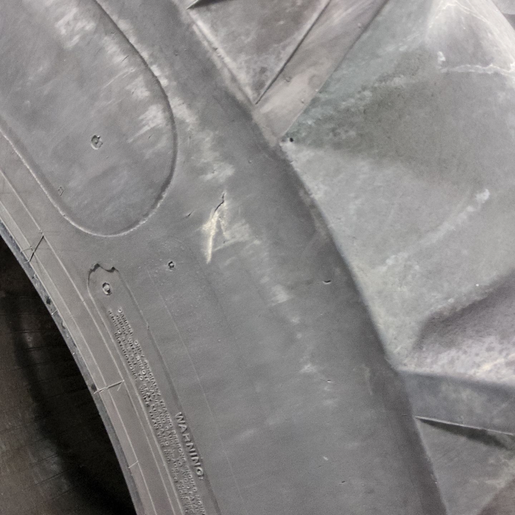 LSW1100/45R46 Goodyear Farm DT930 R-1W 181D 55%