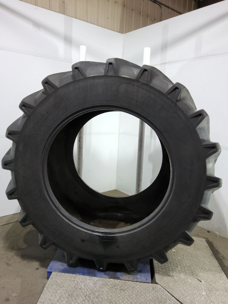 LSW1100/45R46 Goodyear Farm DT930 R-1W 181D 80%