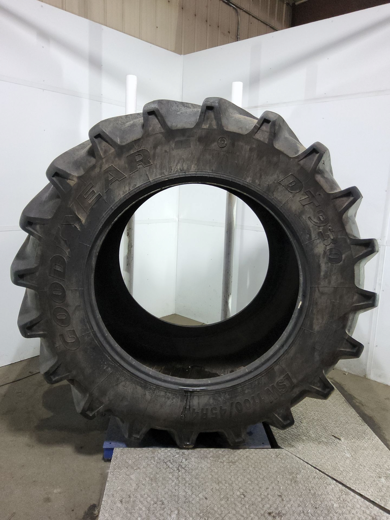 LSW1100/45R46 Goodyear Farm DT930 R-1W 181D 85%