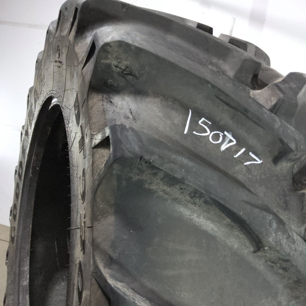 LSW1100/45R46 Goodyear Farm DT930 R-1W 181D 85%