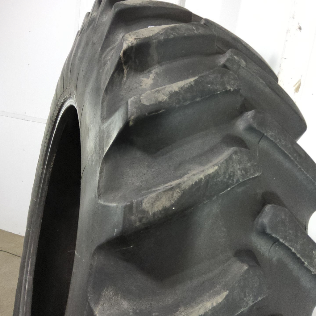 520/85R42 Firestone Radial All Traction 23 R-1