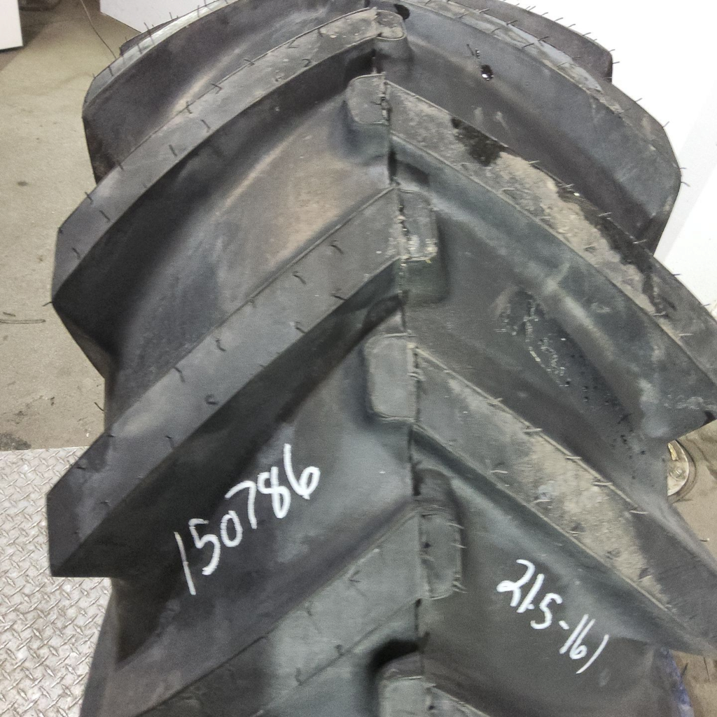 21.5L-16.1 Goodyear Farm Sure Grip Traction SL I-3 D (8 Ply), 99%