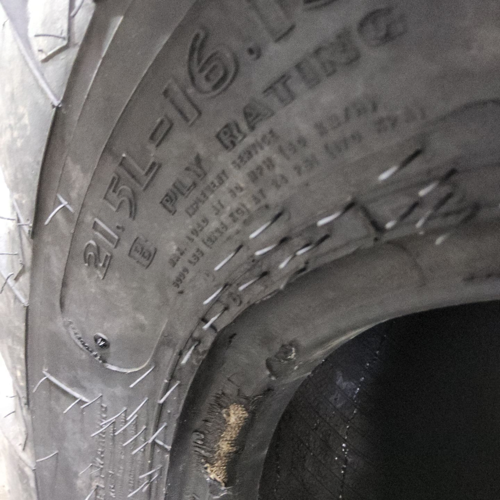 21.5L-16.1 Goodyear Farm Sure Grip Traction SL I-3 D (8 Ply), 99%