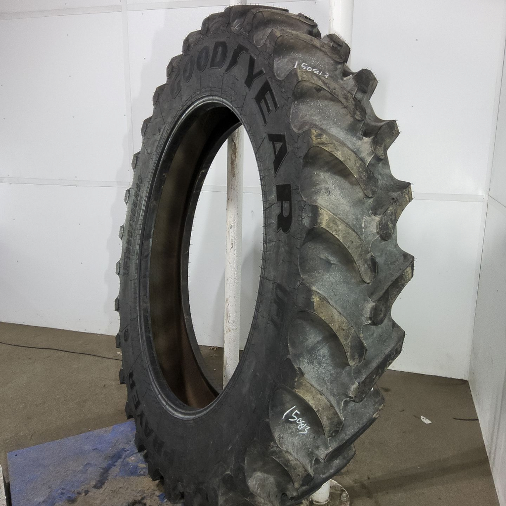 UFT380/105R50 Goodyear Farm Ultra Sprayer R-1 179D 99%