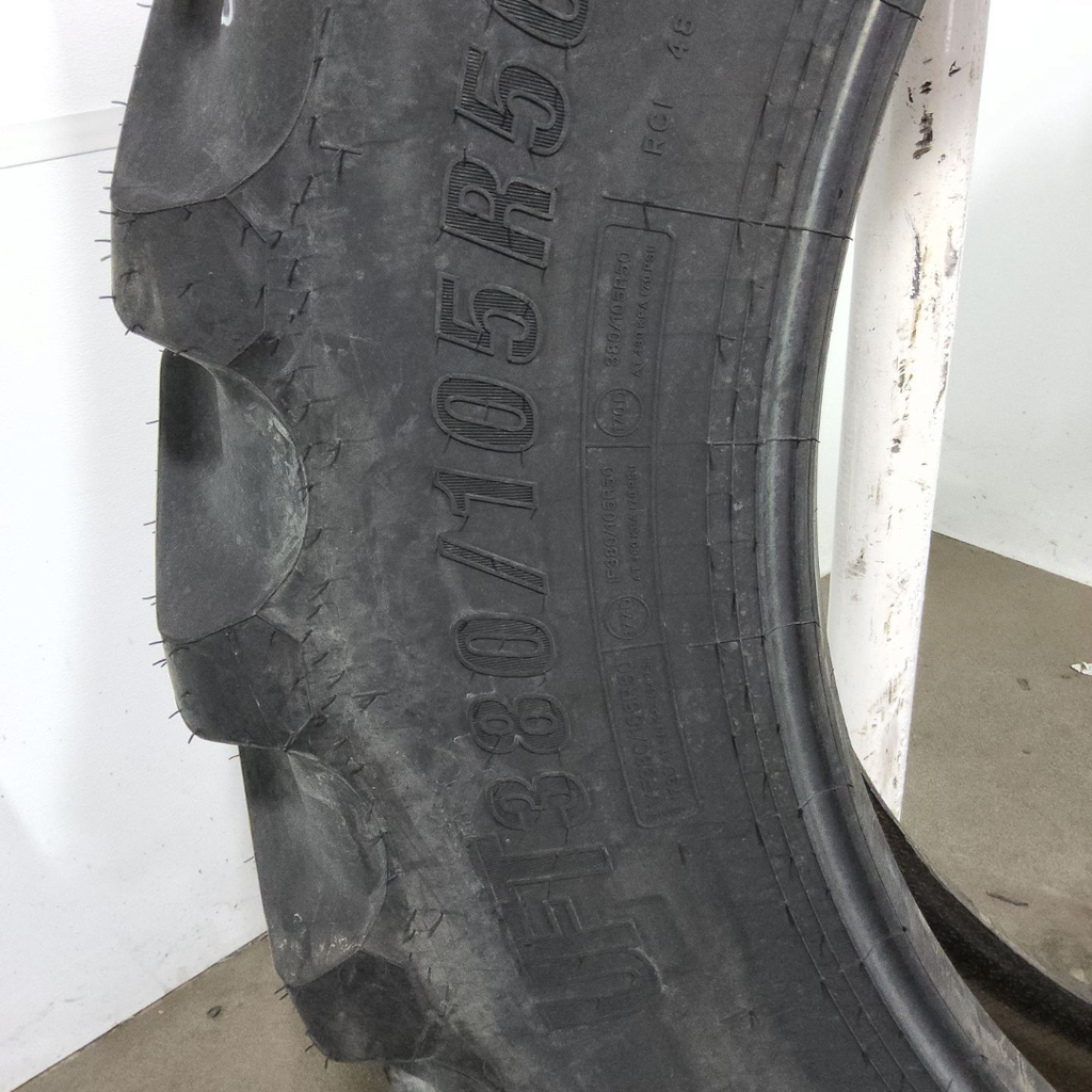 UFT380/105R50 Goodyear Farm Ultra Sprayer R-1 179D 99%