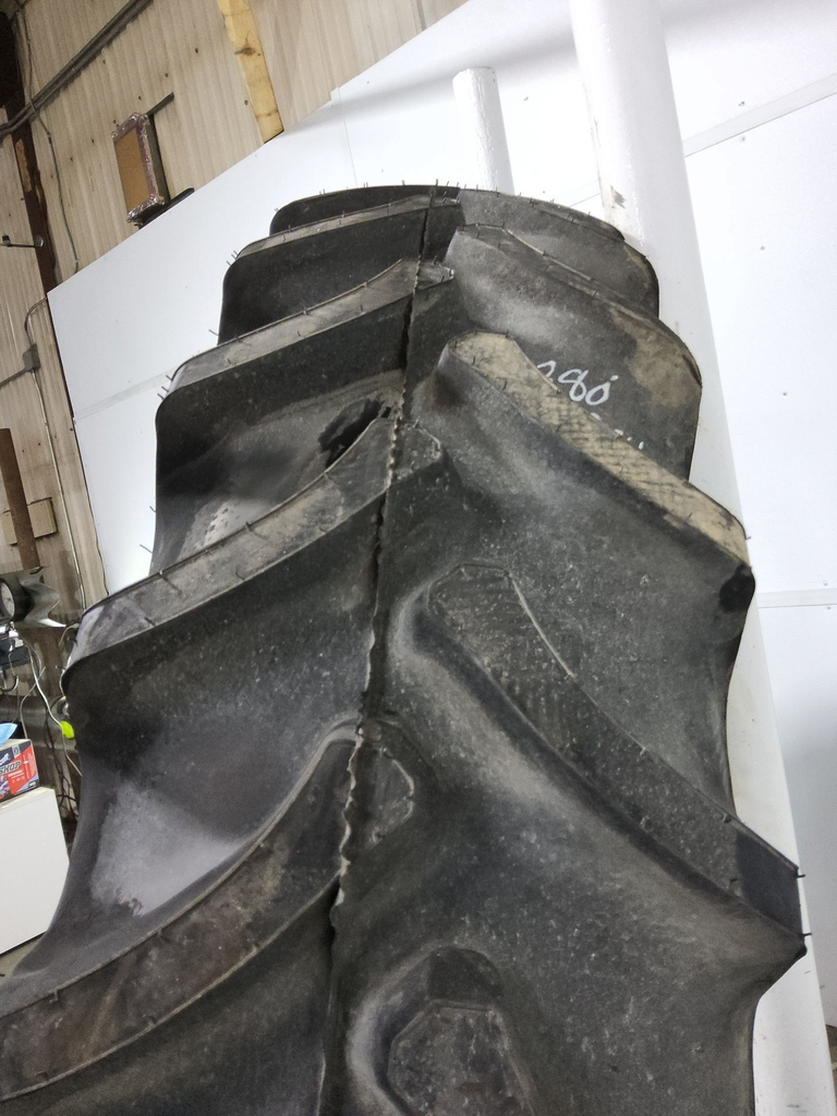 380/90R54 Firestone Radial 9000 R-1W 152A8/152B