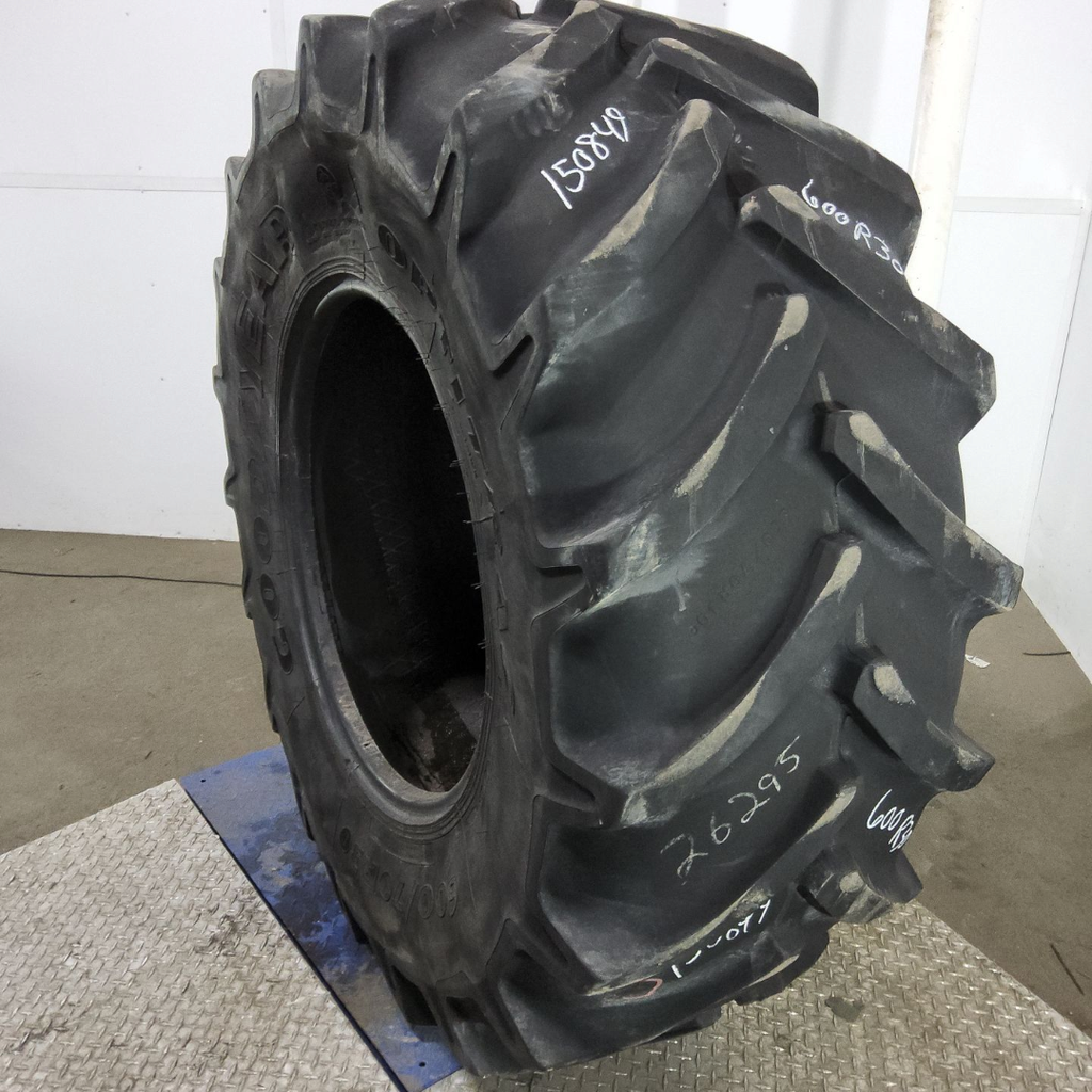 600/70R30 Goodyear Farm Optitrac R-1W 152D 50%