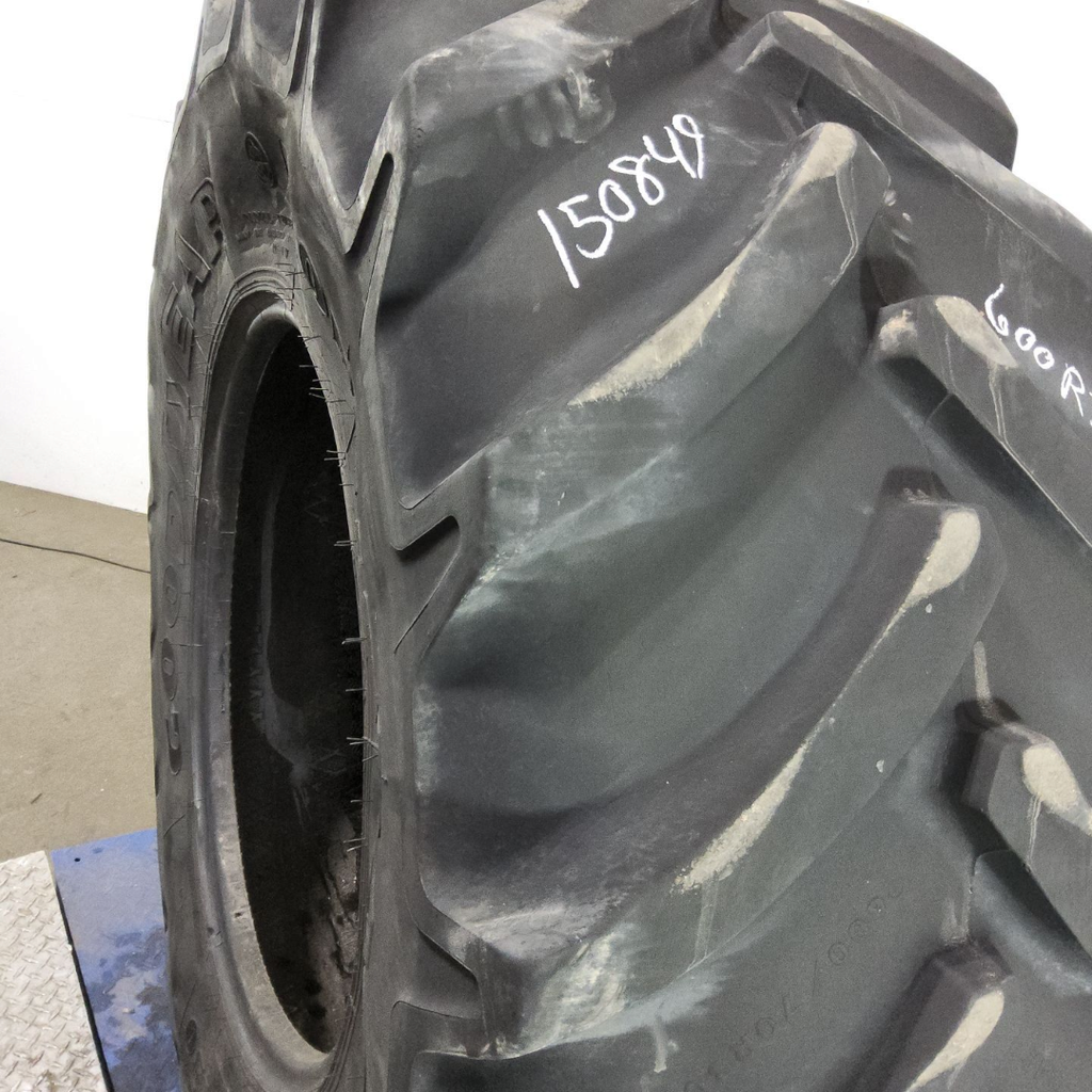 600/70R30 Goodyear Farm Optitrac R-1W 152D 50%
