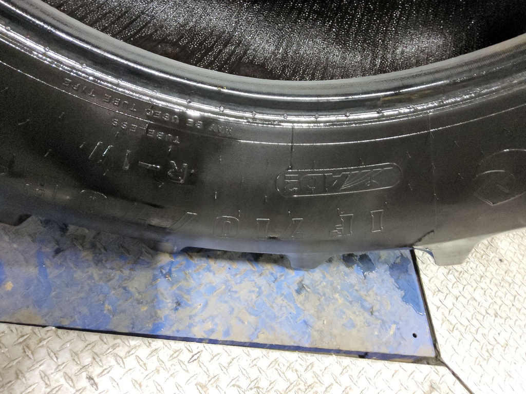 IF710/70R42 Firestone Radial All Traction DT CFO R-1W 179B 85%