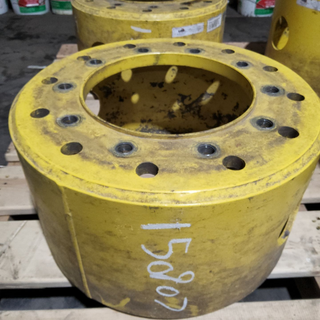 10 to 12-Hole 11"L Sprayer Extension, John Deere Yellow