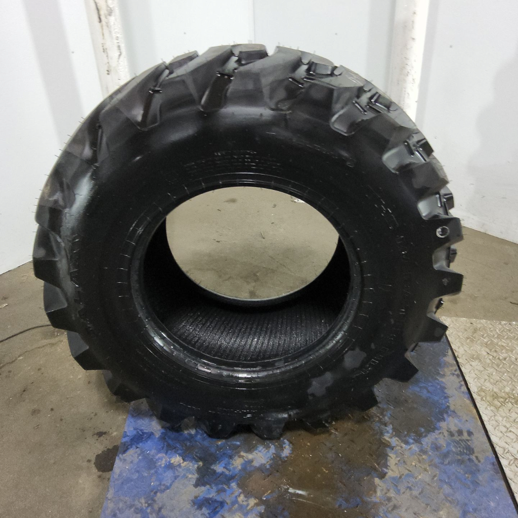 15-19.5 Galaxy Marathoner R-4 C (6 Ply), 99%