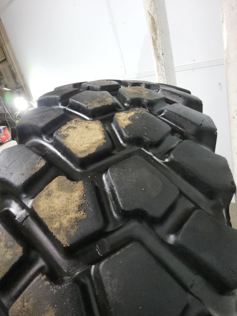 16.00R20 Michelin XZL M (22 Ply), 173G 70%