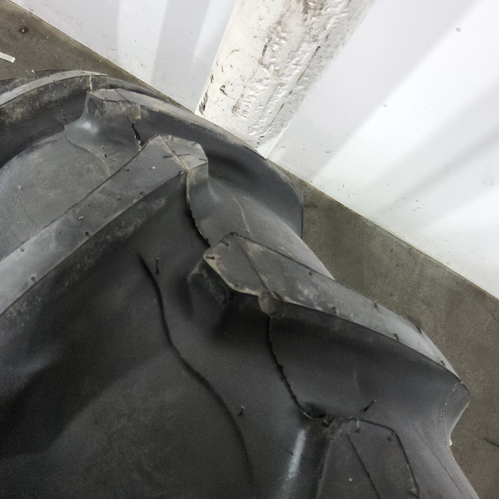 11.2-38 GRI GreenEX IR200 R-1 C (6 Ply), 95%