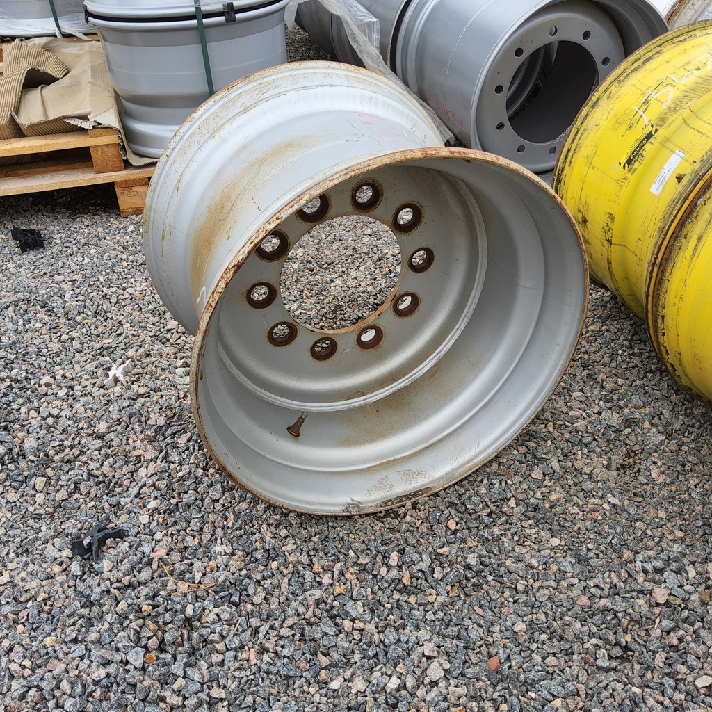16"W x 22.5"D, Case IH Silver Mist 10-Hole Budd Stud Pilot Wheel