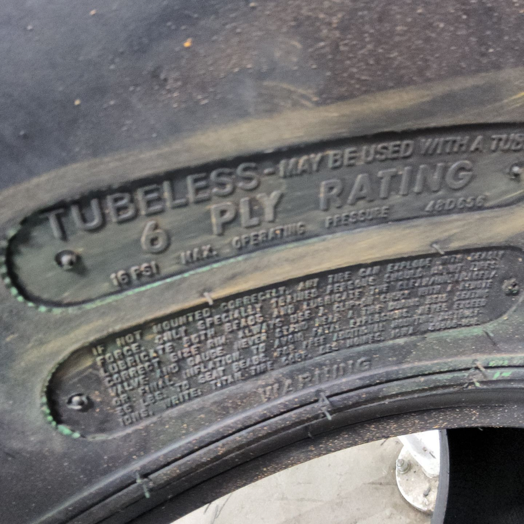 18.4-26 Titan Farm Hi Traction Lug R-1 C (6 Ply), 99%