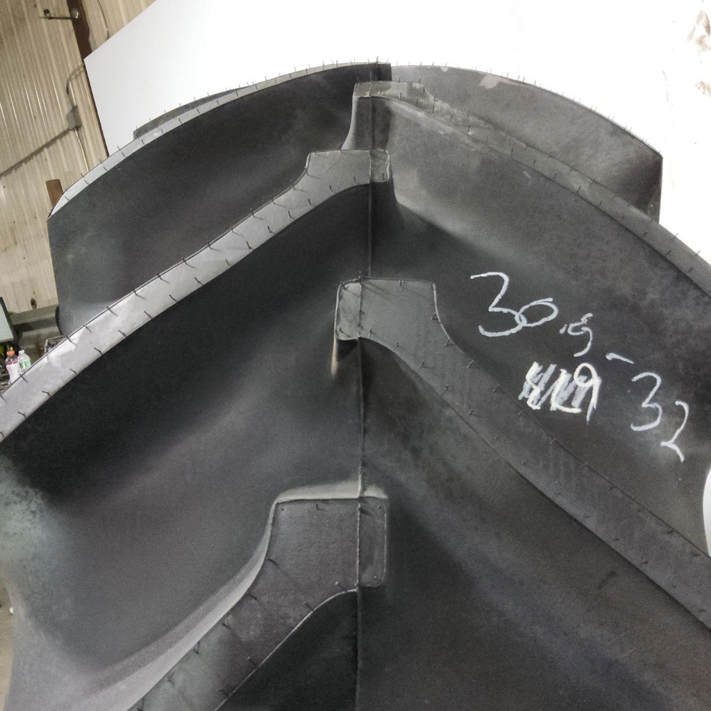 30.5L-32 Goodyear Farm Special Sure Grip TD8 R-2 G (14 Ply)