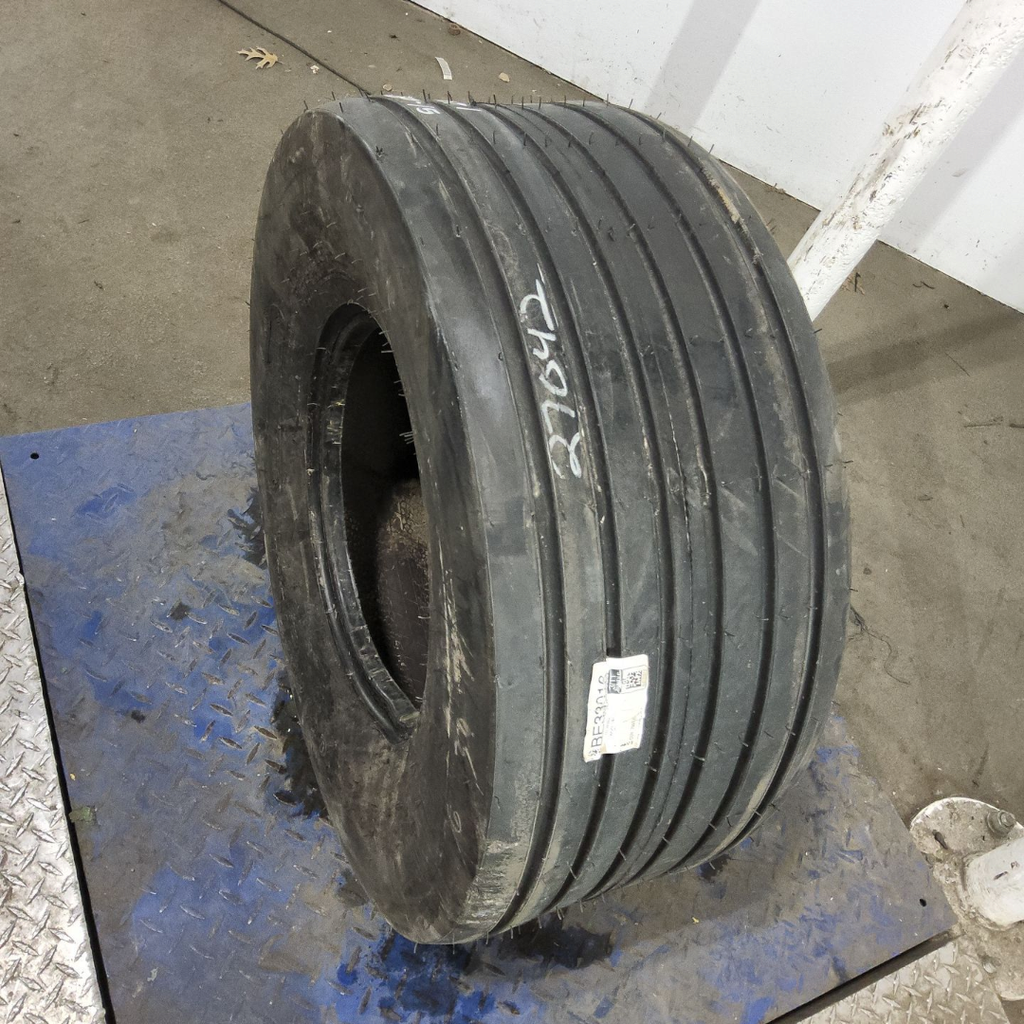 31x13.50-15 Goodyear Farm Terra Rib NHS HF-1 D (8 Ply), 114B 99%