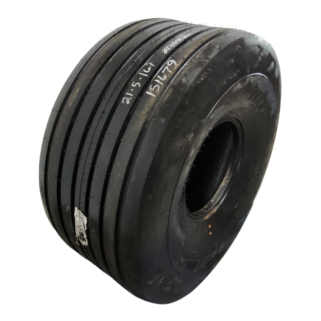 21.5L-16.1SL Titan Farm Hi Flotation I-1 D (8 Ply), 99%