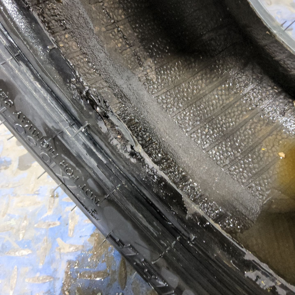 27x10.50-15 Carlisle Trac Chief R-4 D (8 Ply), 99%