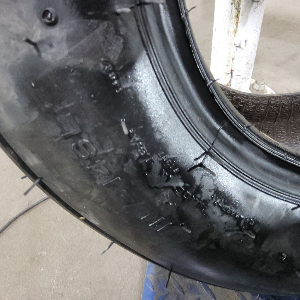 11L-14 Carlisle Farm Specialist Imp I-1 D (8 Ply), 99%