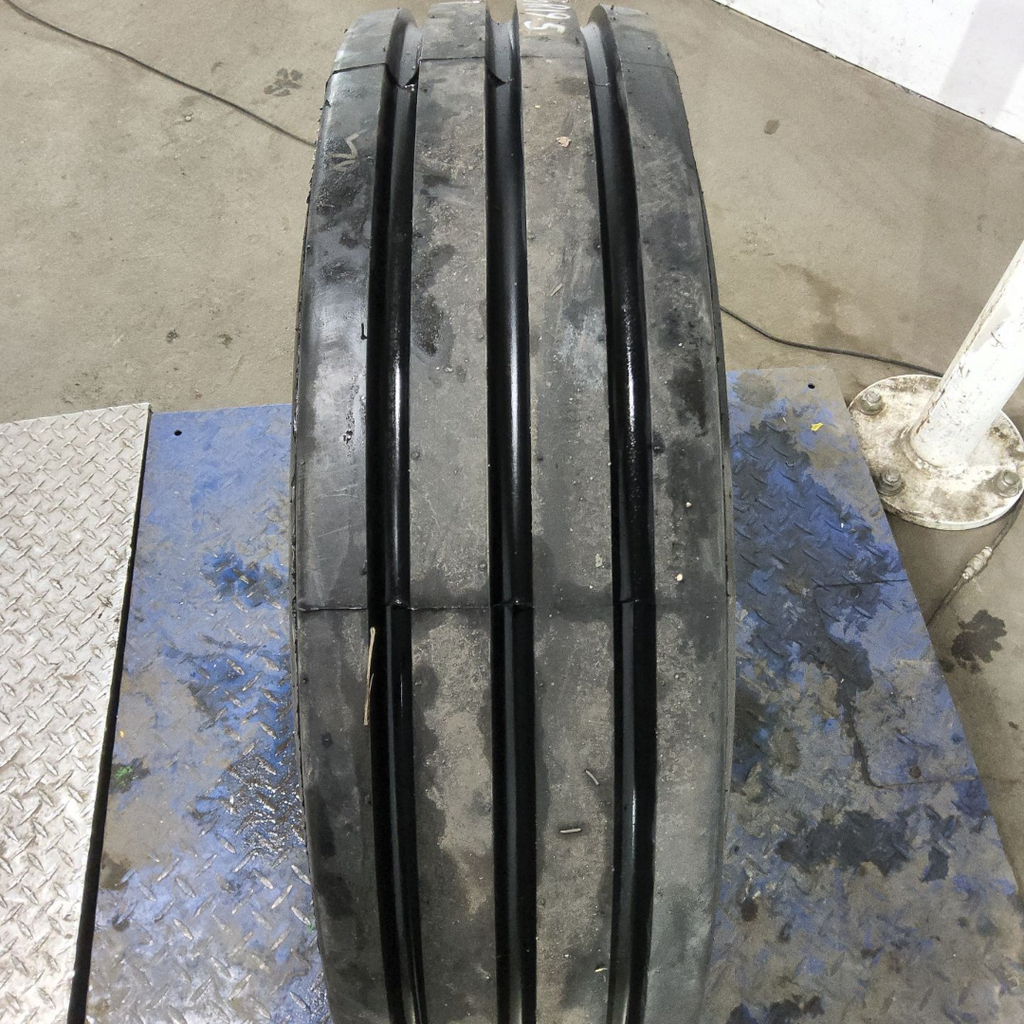 VF245/70R19.5 BKT Tires SR -713 I-1 142D 99%