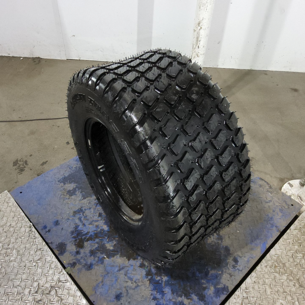 31x13.50-15NHS Titan Farm Multi Trac C/S HF-1 F (12 Ply)