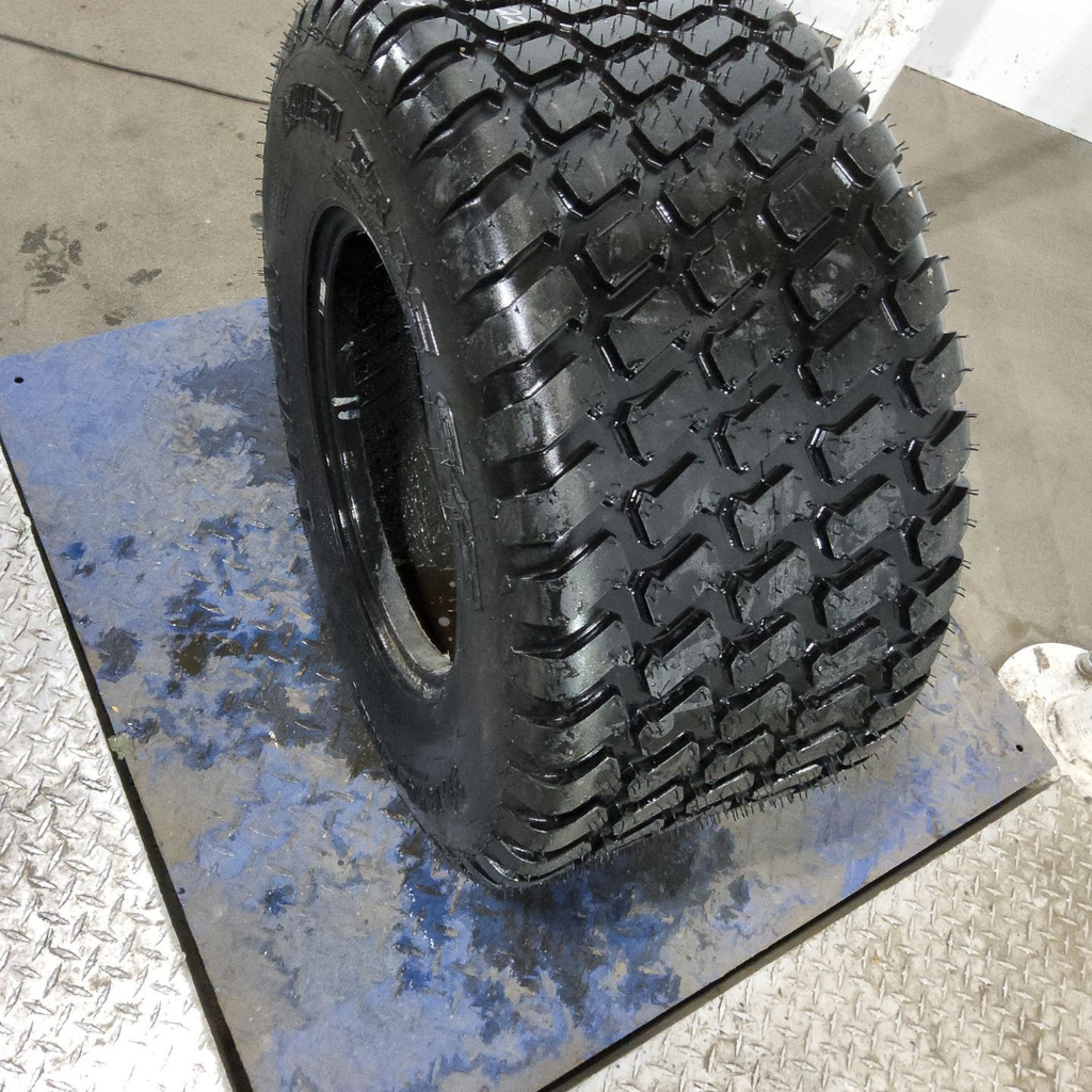 31x13.50-15NHS Titan Farm Multi Trac C/S HF-1 F (12 Ply)