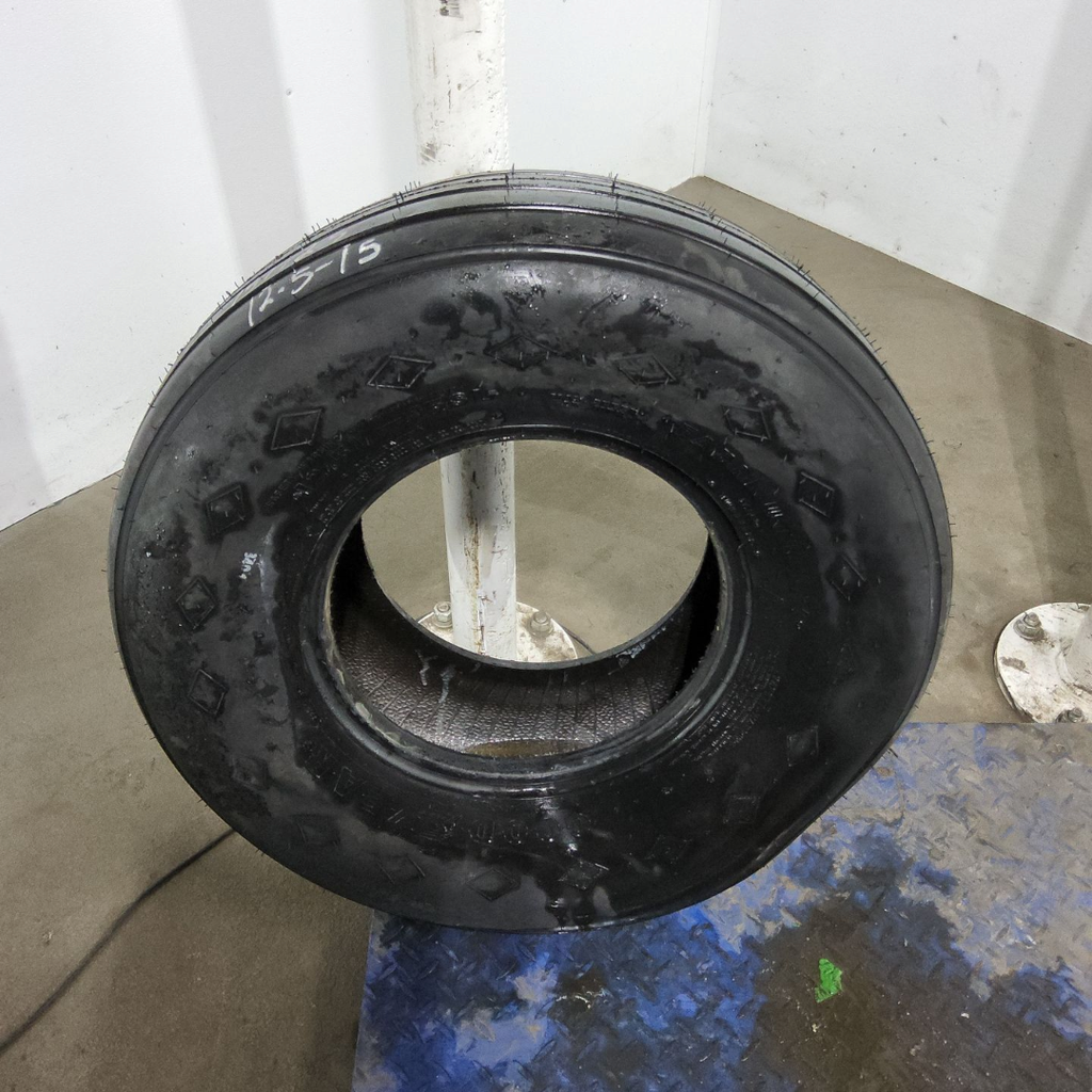 12.5L-15 Goodyear Farm Utility SL I-1 D (8 Ply), 99%