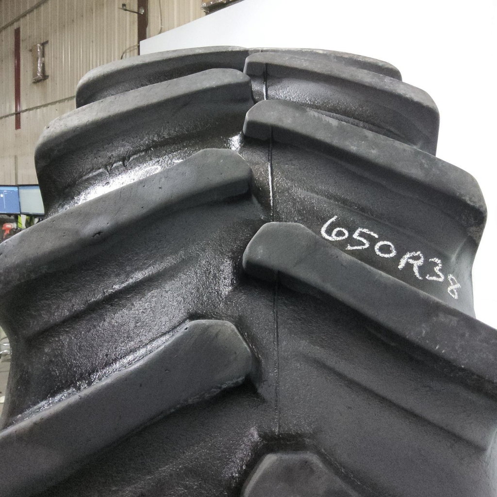 650/85R38 Firestone Radial Deep Tread 23 R-1W 173B 99%