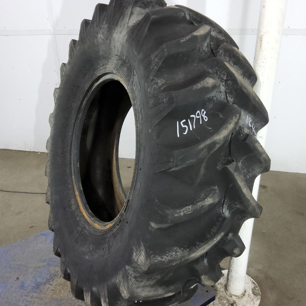 18.4-26 Titan Farm Hi Traction Lug R-1 C (6 Ply), 75%