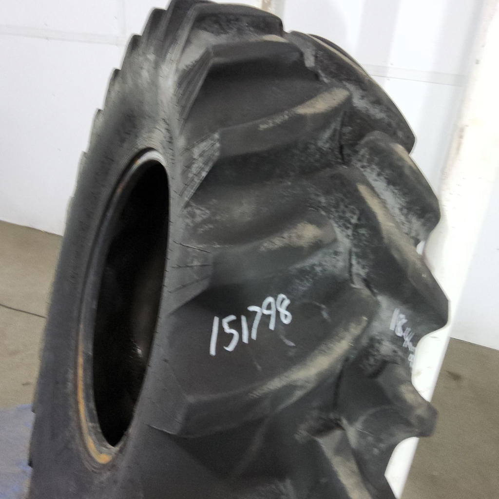 18.4-26 Titan Farm Hi Traction Lug R-1 C (6 Ply), 75%