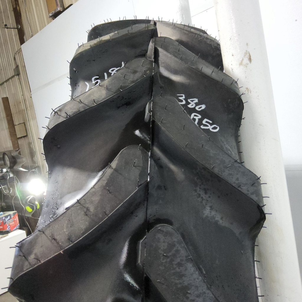 VF380/105R50 Goodyear Farm Ultra Sprayer R-1 179D 99%