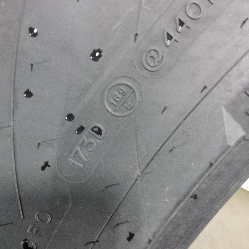 VF380/90R46 Michelin Spraybib R-1S 173D 99%