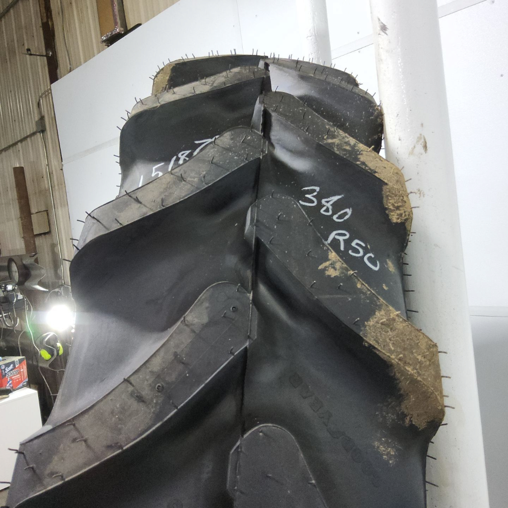 VF380/105R50 Goodyear Farm Ultra Sprayer R-1 179D 99%