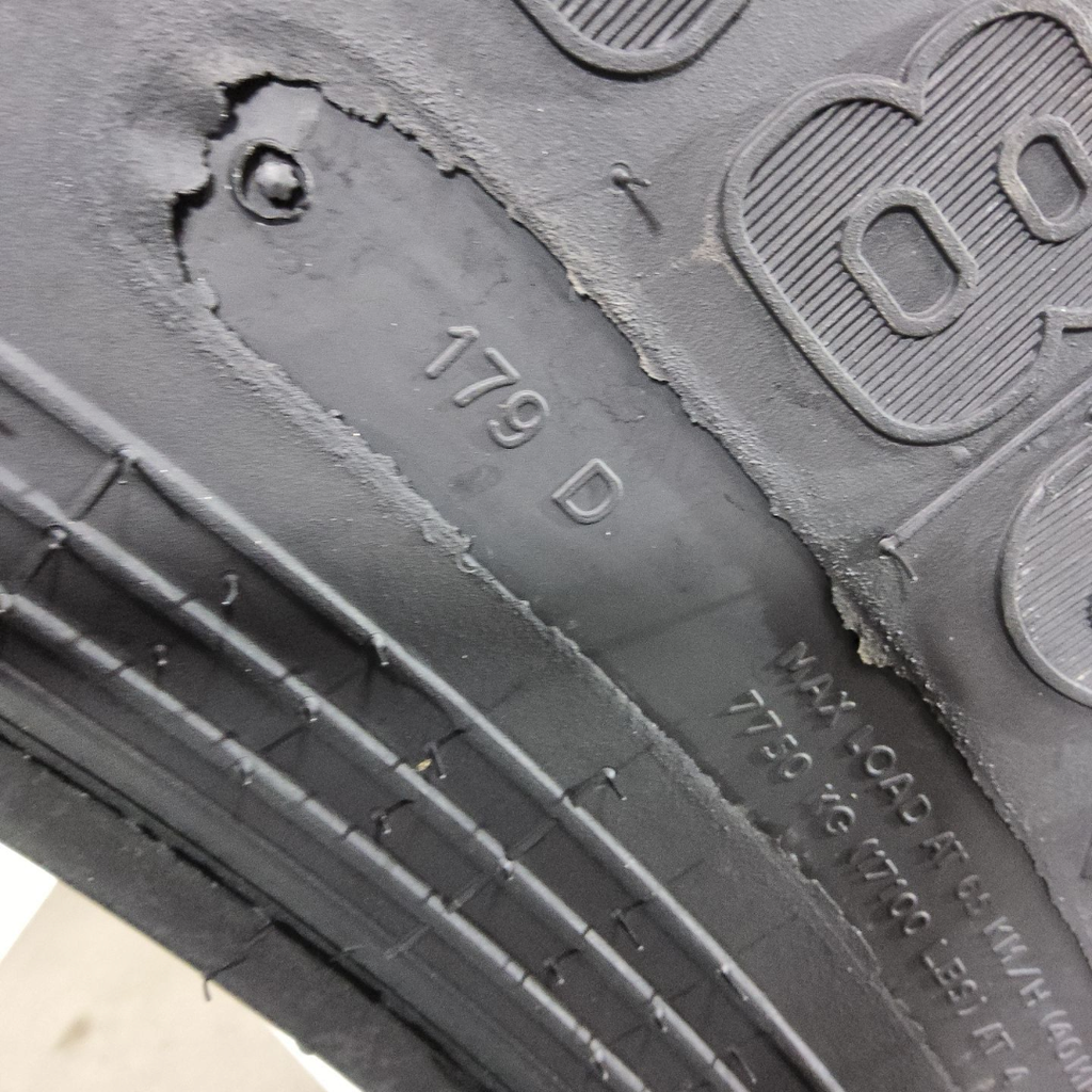 VF380/105R50 Goodyear Farm Ultra Sprayer R-1 179D 99%