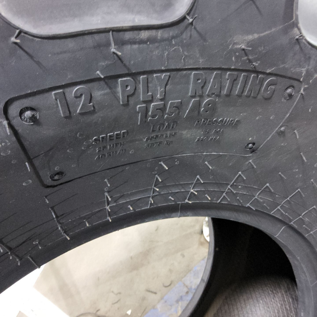 21L-24 Galaxy Ez Rider R-4 F (12 Ply), 99%