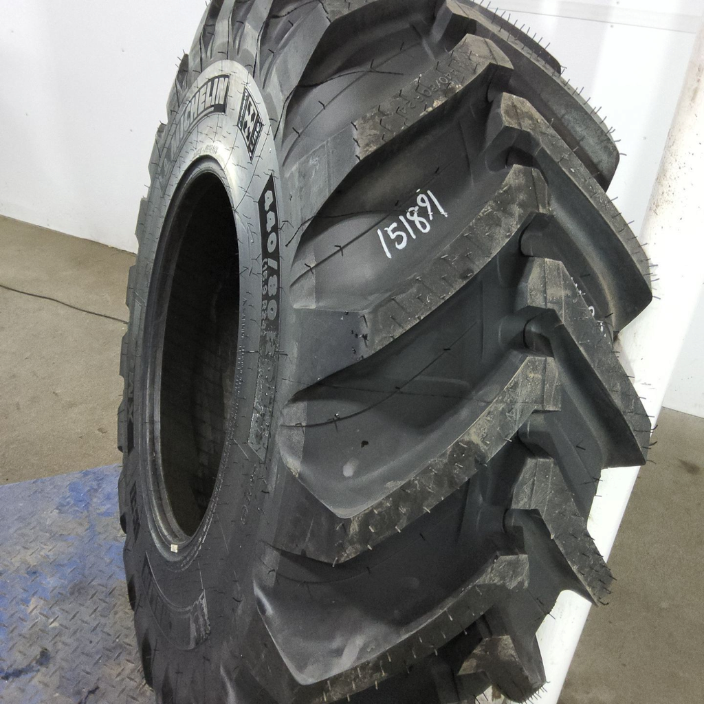 440/80R24 Michelin XMCL R-4 161B 99%
