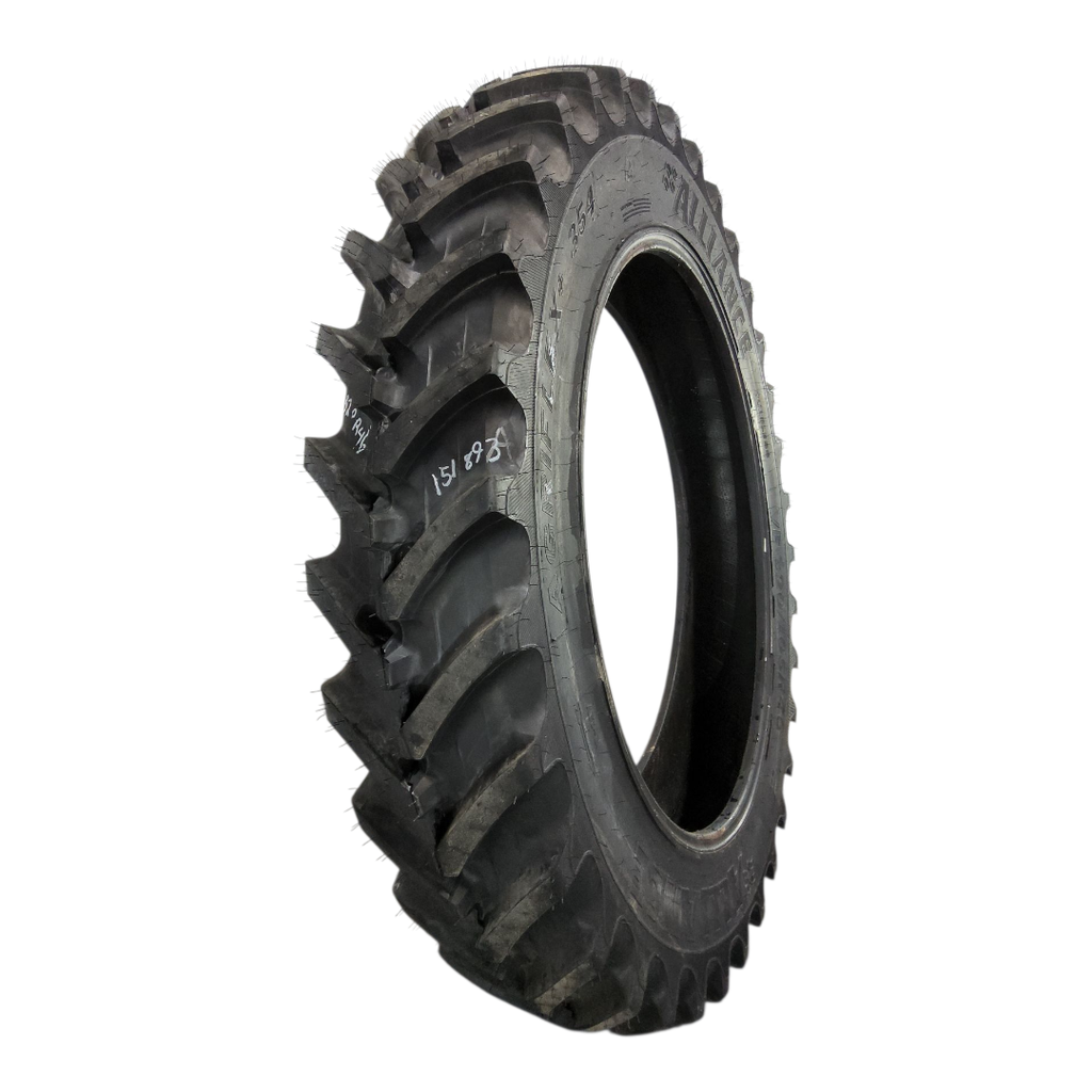 VF320/105R46 Alliance 354 Agriflex+  R-1W 172D 99%
