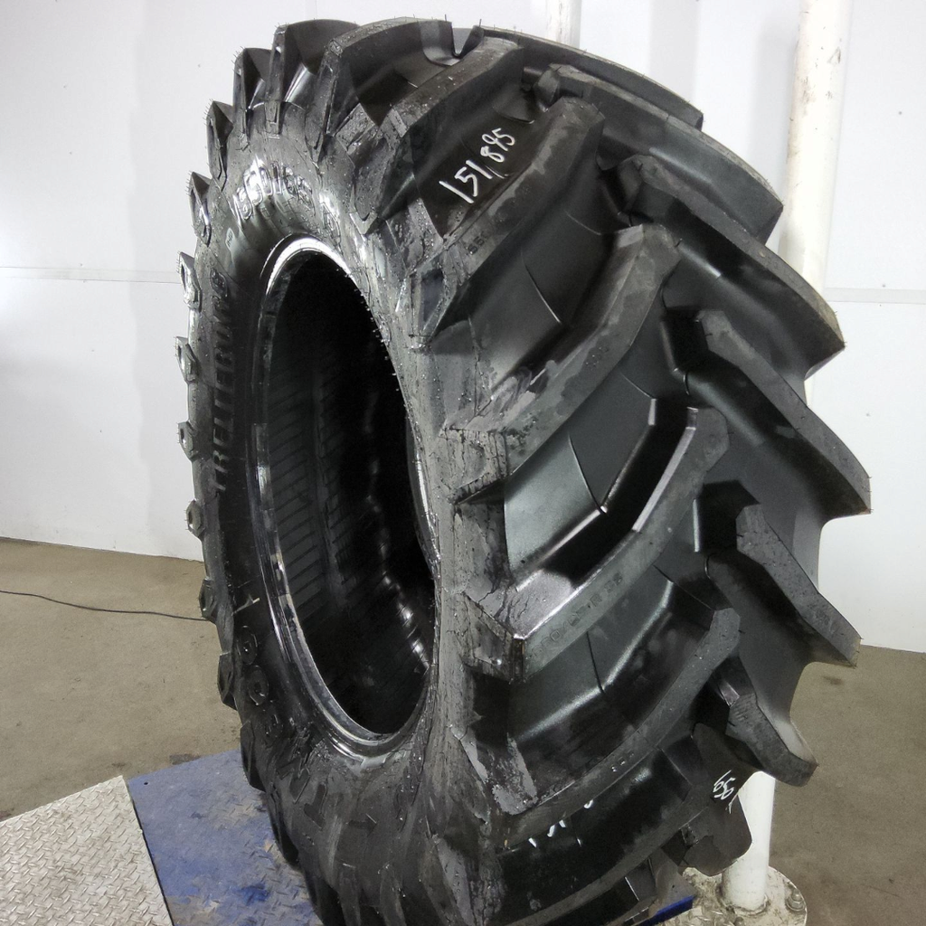 650/65R38 Trelleborg TM800 High Speed R-1W 166D 99%