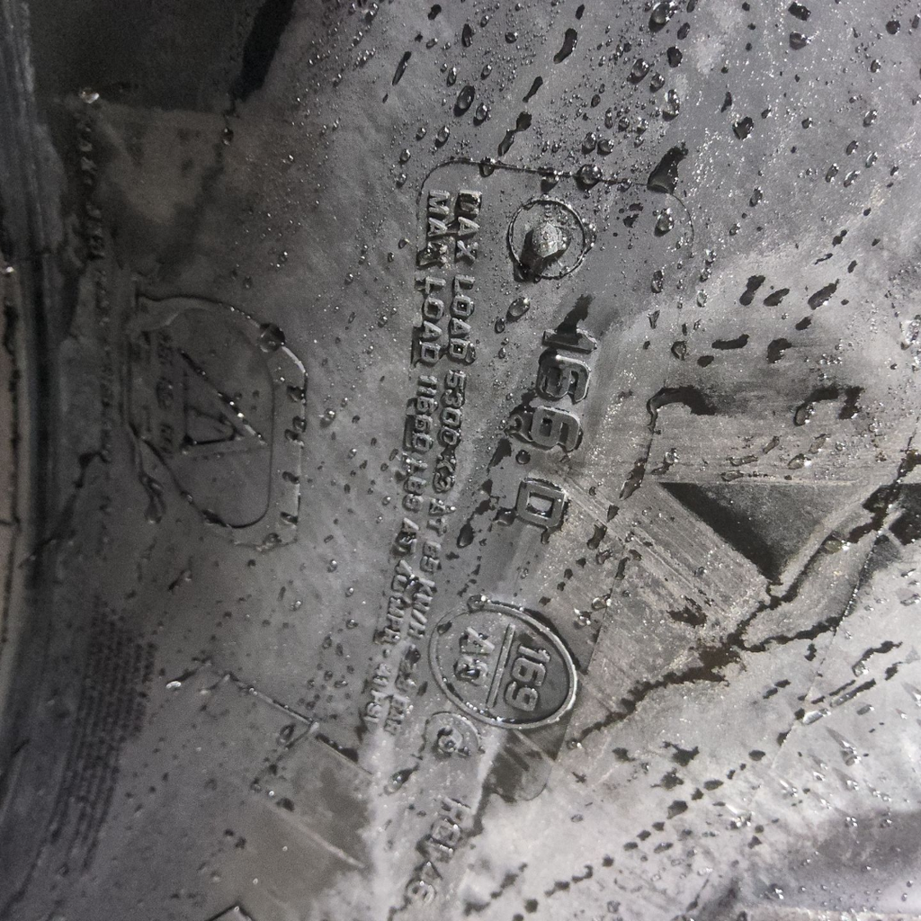 650/65R38 Trelleborg TM800 High Speed R-1W 166D 99%