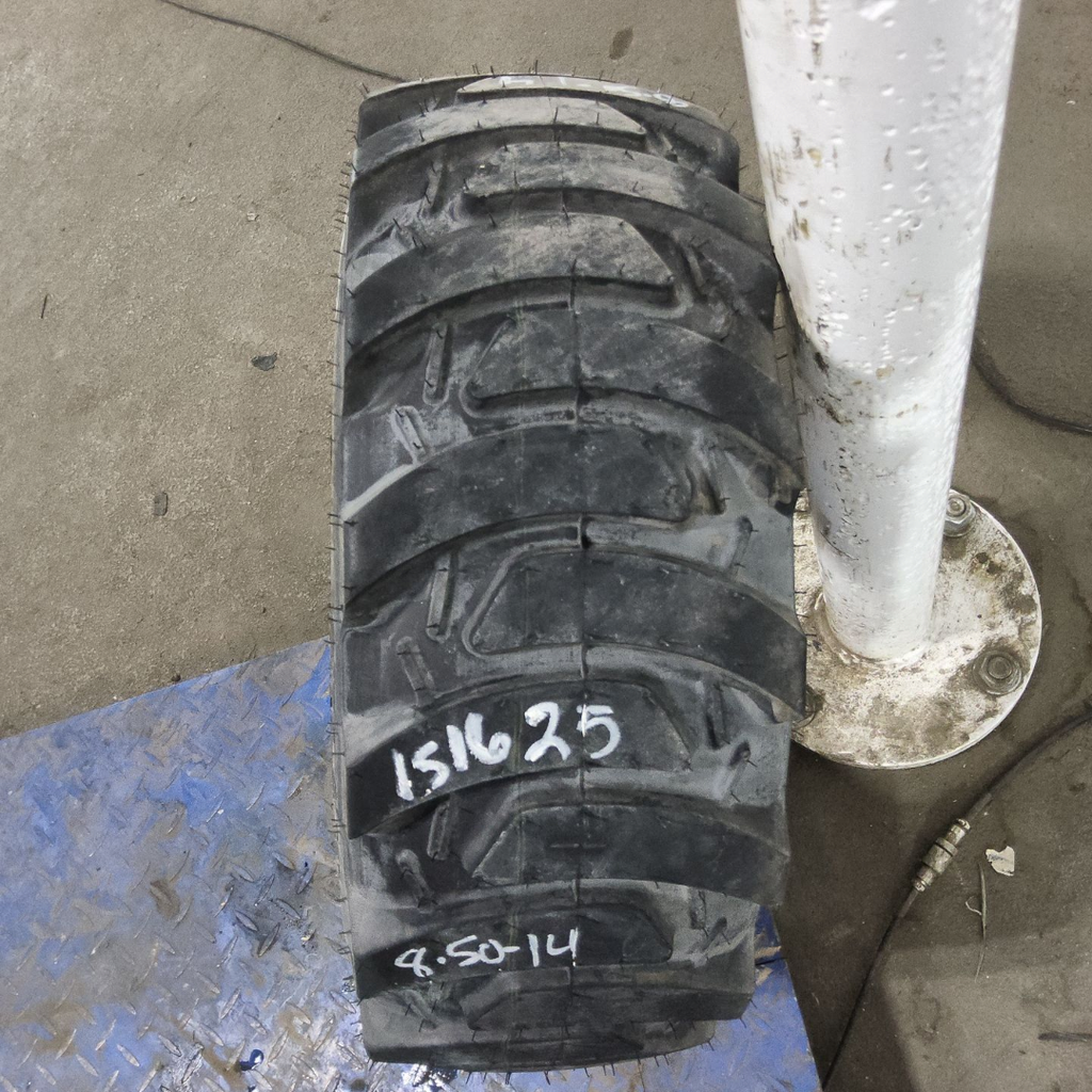 23x8.50-14 Galaxy Marathoner R-4 C (6 Ply)