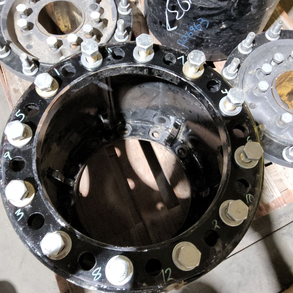 12-Hole 17.75"L Hub Extension, Black