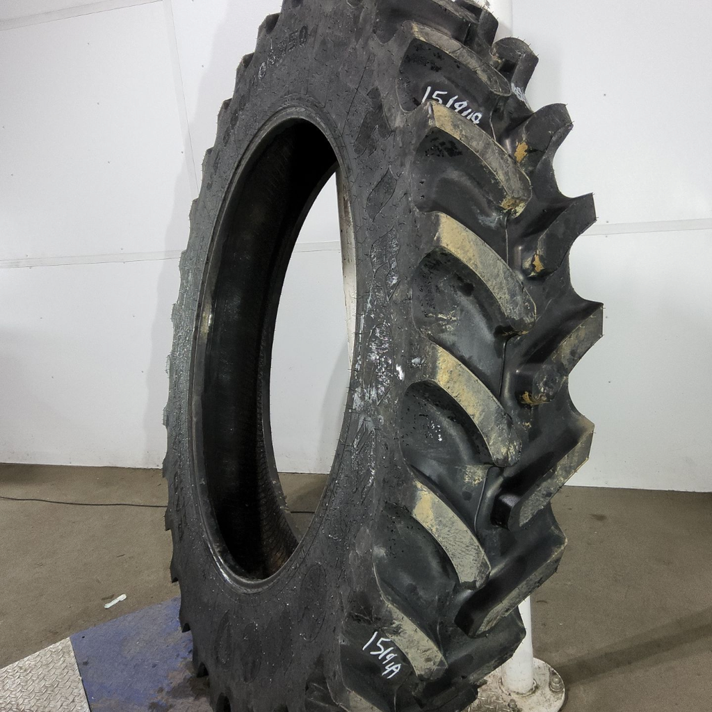 VF380/105R50 Firestone Radial All Traction RC R-1W 179D 99%