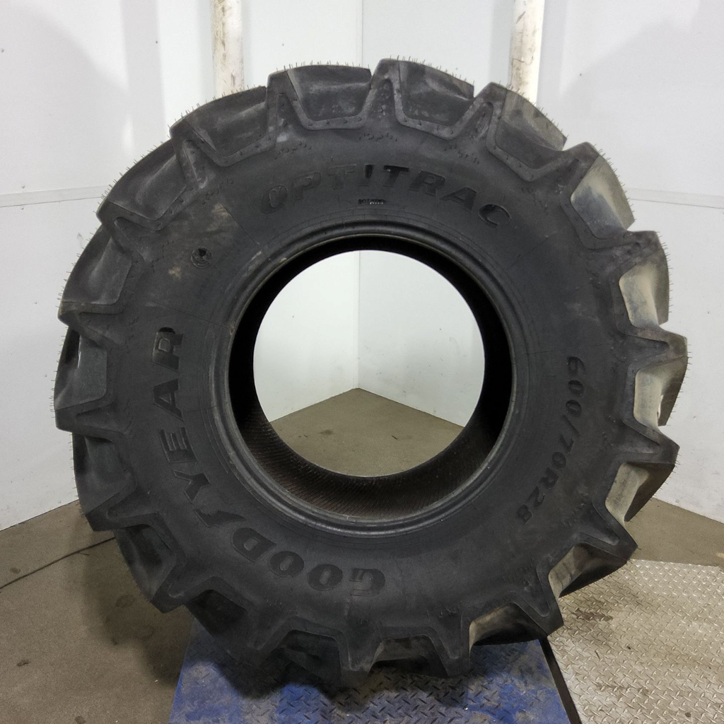 600/70R28 Goodyear Farm Optitrac R-1W 161D 99%