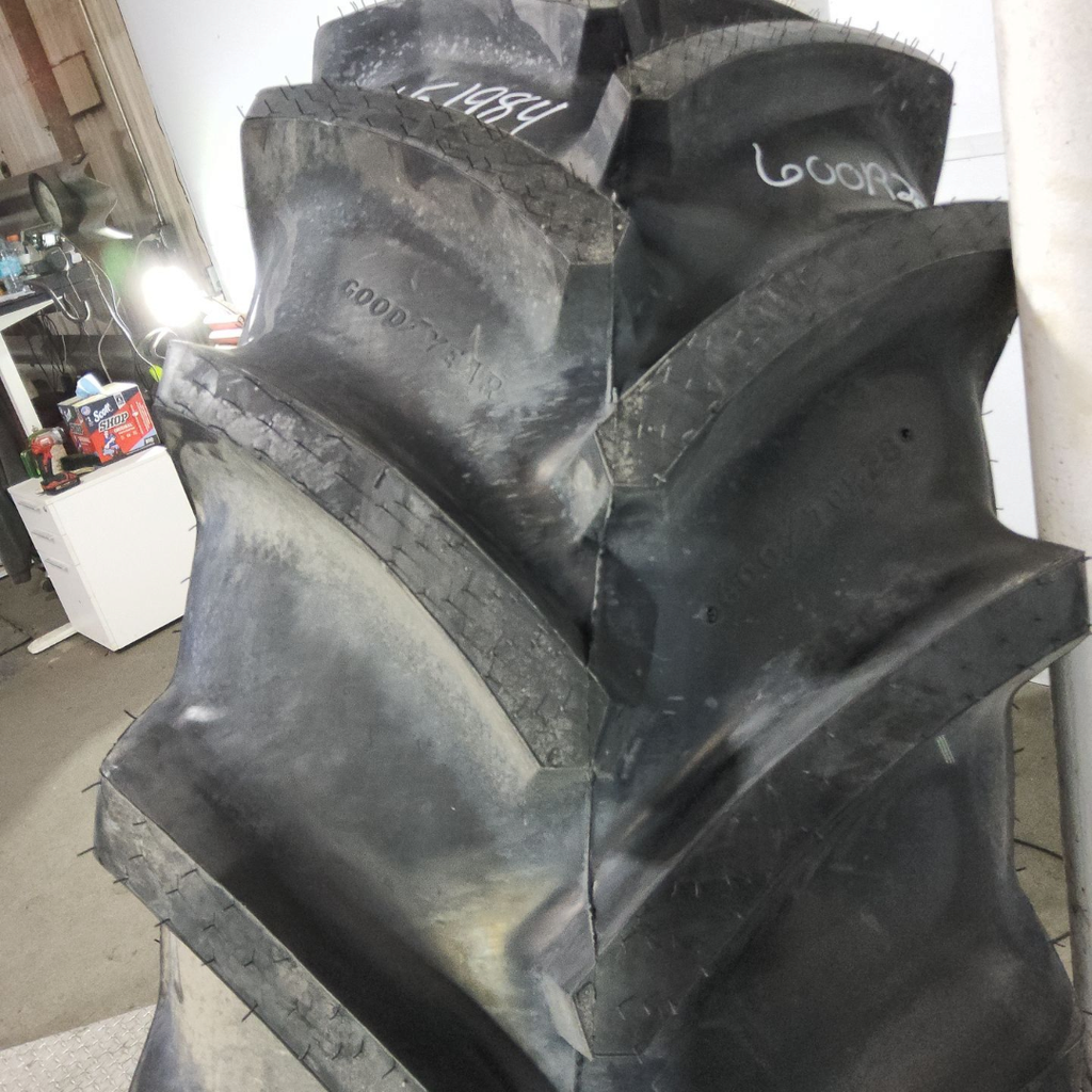 600/70R28 Goodyear Farm Optitrac R-1W 161D 99%