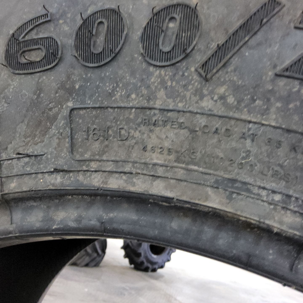 600/70R28 Goodyear Farm Optitrac R-1W 161D 99%